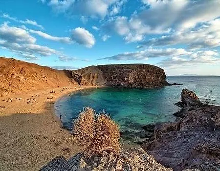 Ihaku * Puerto del Carmen (Lanzarote)